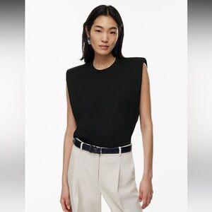 Black top from Aritzia!